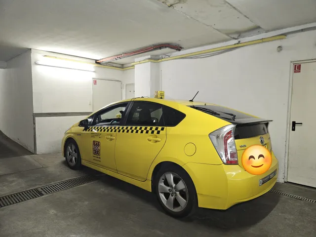 Eladó garázs Budapest XIV. kerület, Alsórákos 13 nm