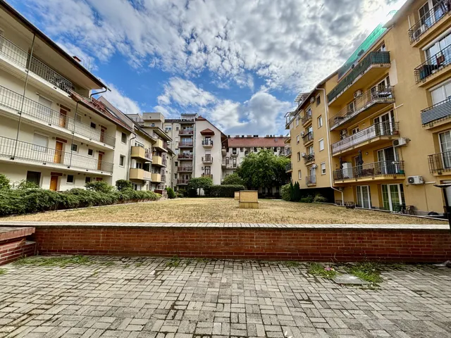 Eladó lakás Budapest IX. kerület 65 nm