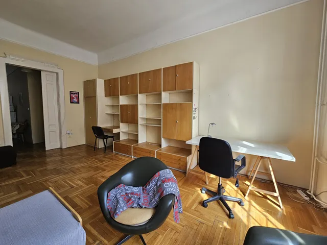 Kiadó lakás Budapest VI. kerület 75 nm