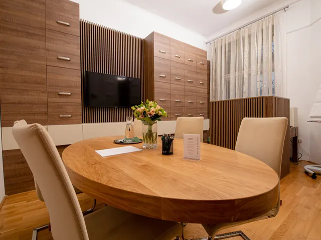 Kiadó kereskedelmi és ipari ingatlan Budapest XI. kerület 123 nm