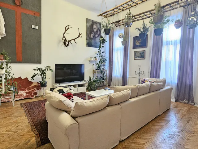 Eladó lakás Budapest VIII. kerület 112 nm