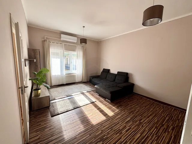 Kiadó lakás Budapest IX. kerület, Belső Ferencváros 71 nm