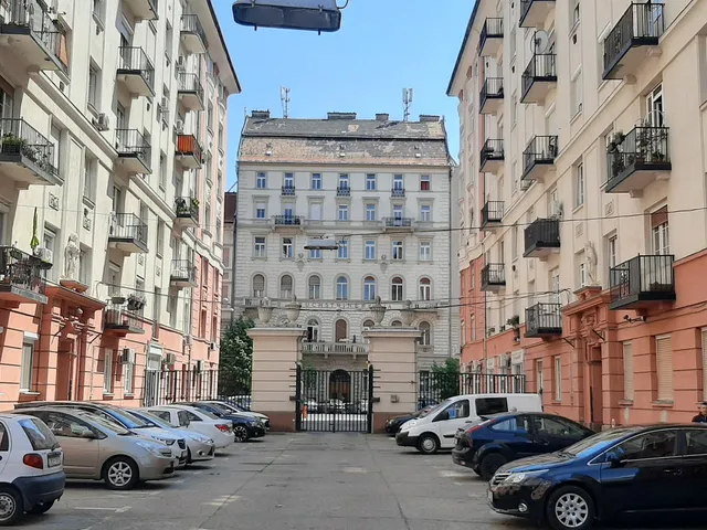 Eladó lakás Budapest VII. kerület, Ligetváros 12 nm