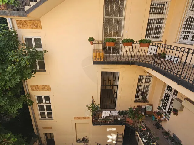 Eladó lakás Budapest VIII. kerület, Corvin negyed 58 nm