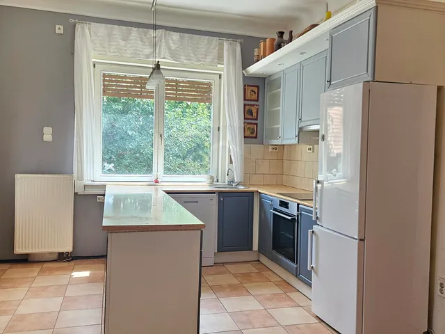 Eladó ház Budapest XVIII. kerület, Kossuth Ferenc-telep 142 nm
