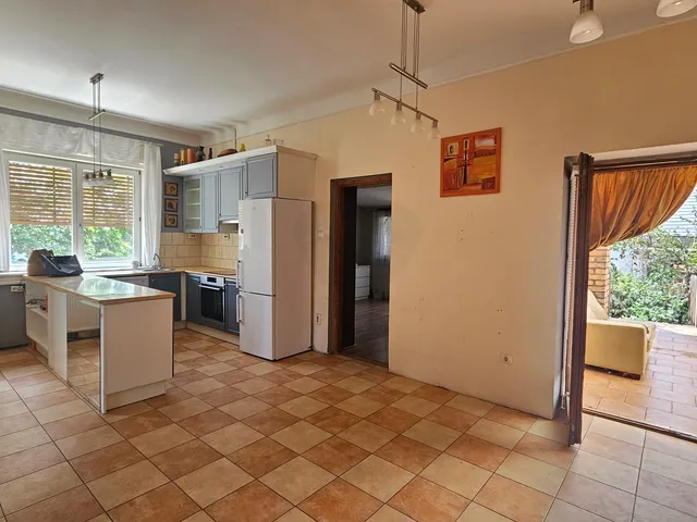 Eladó ház Budapest XVIII. kerület, Kossuth Ferenc-telep 142 nm