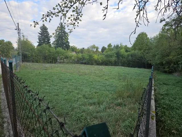 Eladó telek Budapest XI. kerület, Kőérberek 720 nm