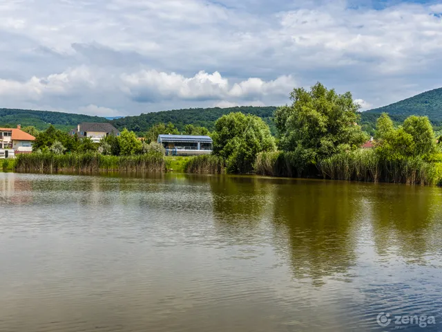 Eladó ház Piliscsaba, Tó sétány 148 nm