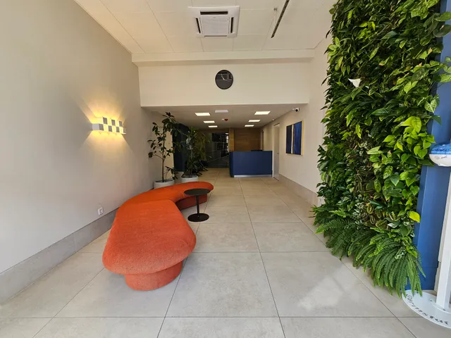 Kiadó kereskedelmi és ipari ingatlan Budapest VII. kerület, Belső-Erzsébetváros 153 nm