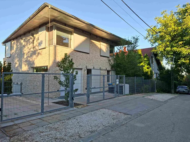 Kiadó ház Budapest XI. kerület, Kelenvölgy 204 nm