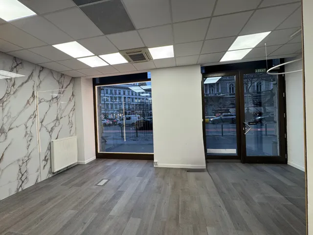 Kiadó kereskedelmi és ipari ingatlan Budapest VI. kerület, Nagykörúton belüli terület, Andrássy út 3. 103 nm