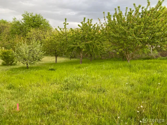 Eladó telek Mogyoród 1164 nm