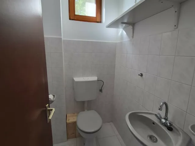 Kiadó ház Budapest III. kerület, Békásmegyer-Ófalu, Templom 85 nm