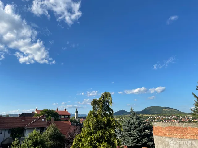 Eladó lakás Eger, Károlyváros 94 nm