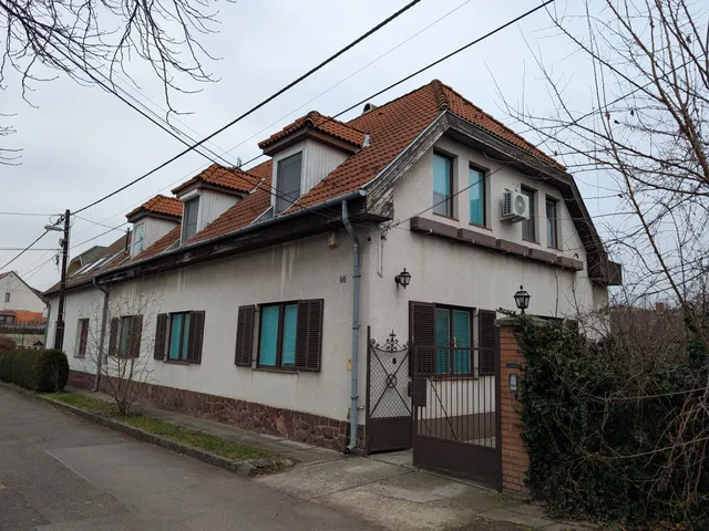 Eladó ház Budapest XI. kerület, Kelenföld, Kardhegy utca 200 nm