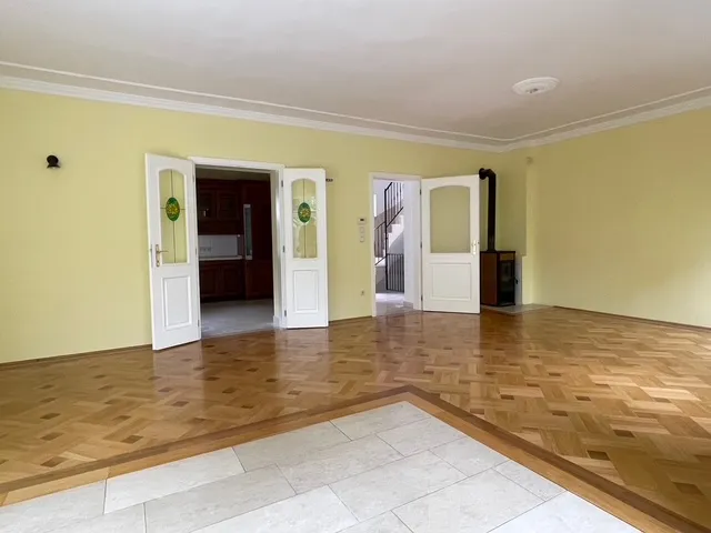 Eladó ház Budapest XII. kerület, Kútvölgy, Csipke ut 238 nm