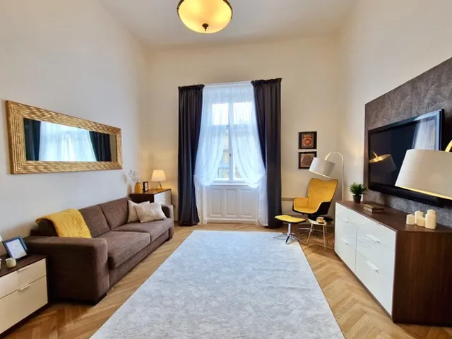 Kiadó lakás Budapest VI. kerület, Diplomatanegyed, Andrássy út 40 nm