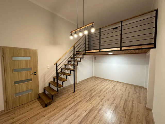 Eladó lakás Budapest VI. kerület, Diplomatanegyed 33 nm