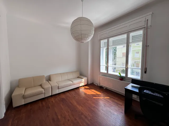 Kiadó lakás Budapest XII. kerület, Böszörményi út 103 nm