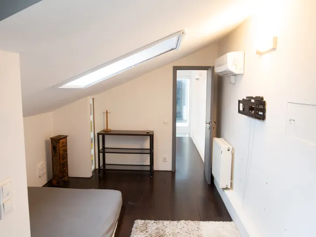 Kiadó lakás Budapest I. kerület, Zsolt utca 88 nm