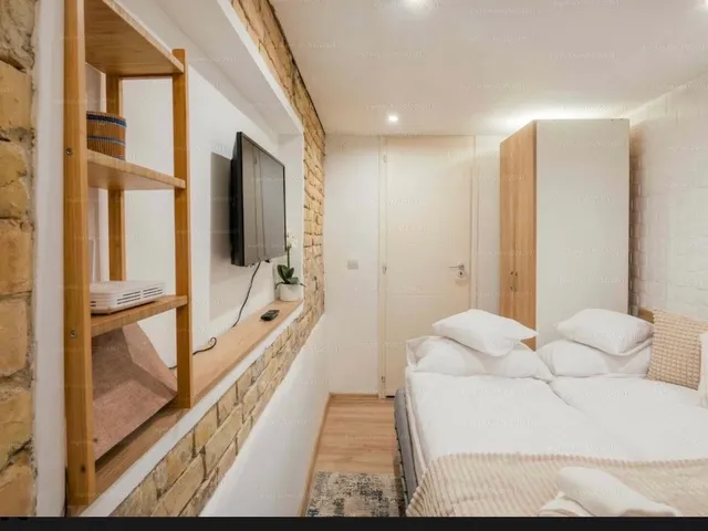 Eladó lakás Budapest VI. kerület, Andrássy út 20 nm