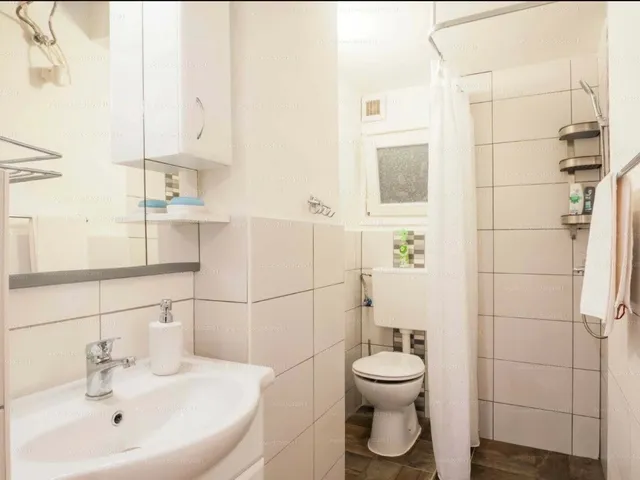 Eladó lakás Budapest VI. kerület, Andrássy út 20 nm