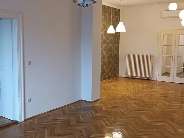 Kiadó lakás Budapest II. kerület, Bimbó ut 130 nm