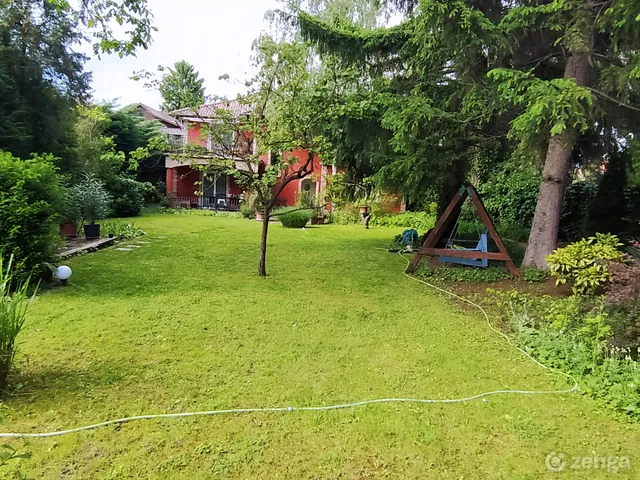 Eladó ház Budaörs, Zombori utca 300 nm