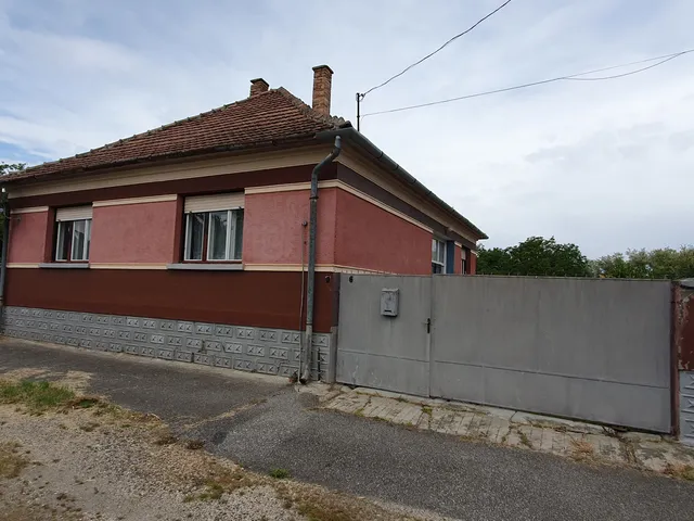 Eladó ház Kerta 86 nm