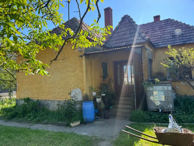 Eladó ház Kisapáti 61 nm