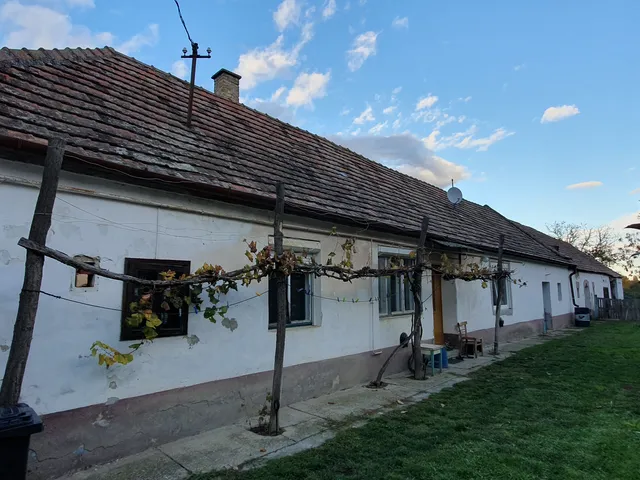 Eladó ház Kisszőlős 83 nm