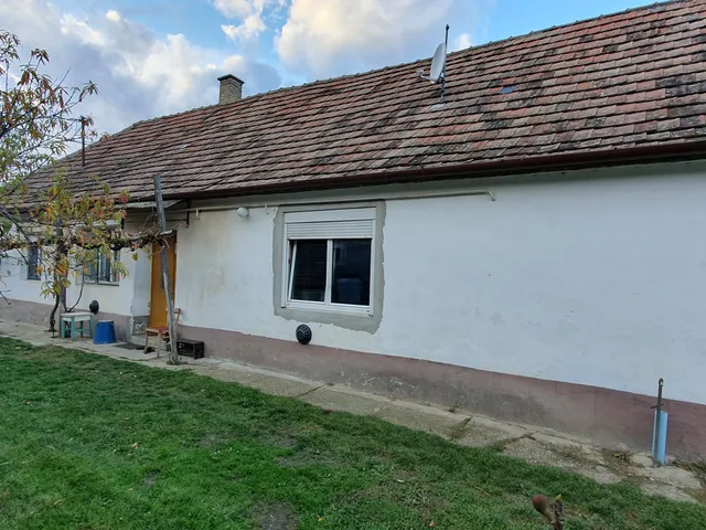 Eladó ház Kisszőlős 83 nm