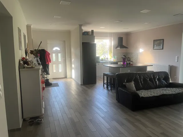 Eladó ház Ajka, Tósokberénd 98 nm