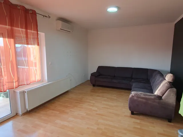 Eladó lakás Ajka 60 nm