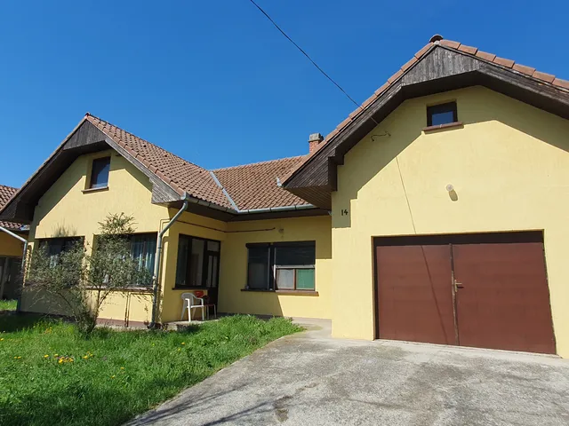 Eladó ház Kamond 101 nm