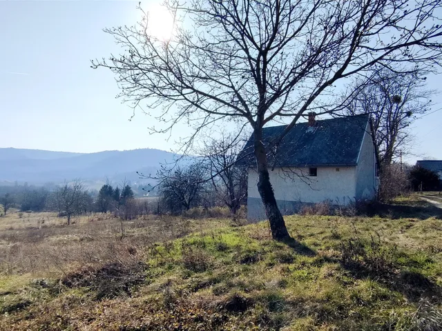 Eladó telek Lesencefalu 1511 nm