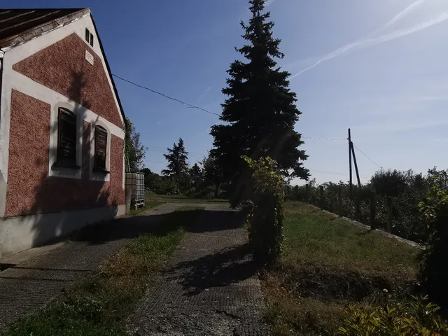 Eladó telek Badacsonytördemic 3175 nm