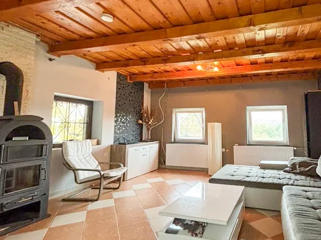 Eladó üdülő és hétvégi ház Vállus 56 nm