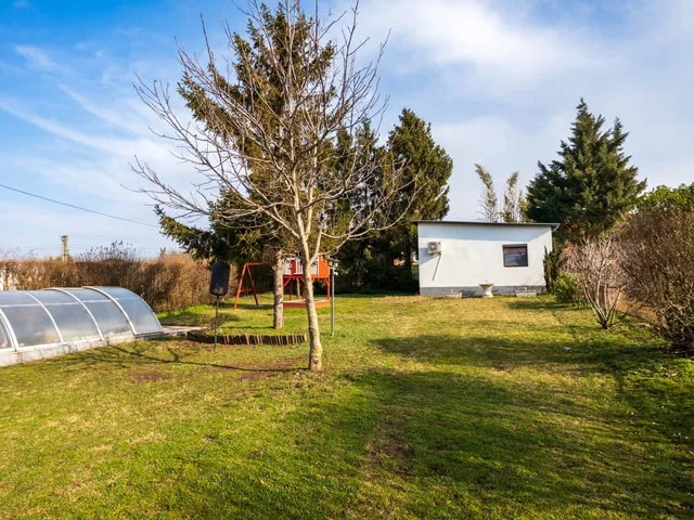 Eladó ház Sümeg 240 nm