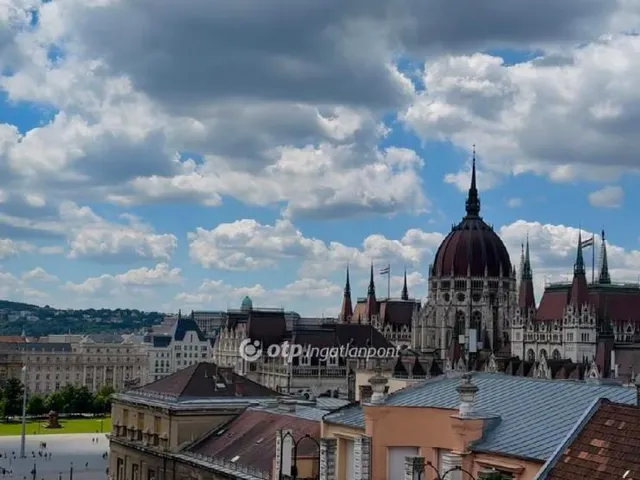 Eladó lakás Budapest V. kerület, Belváros 350 nm