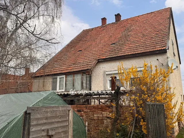 Eladó ház Vasegerszeg 143 nm