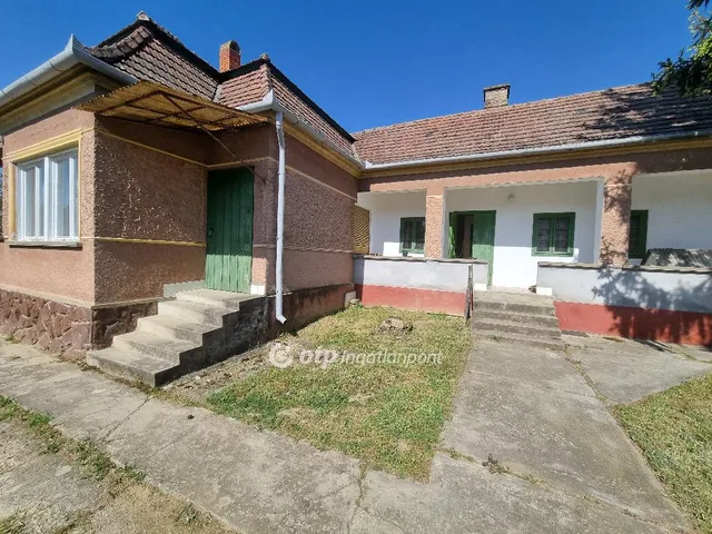 Eladó ház Gyarmat 108 nm