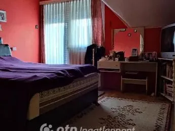 Eladó ház Pápa 174 nm