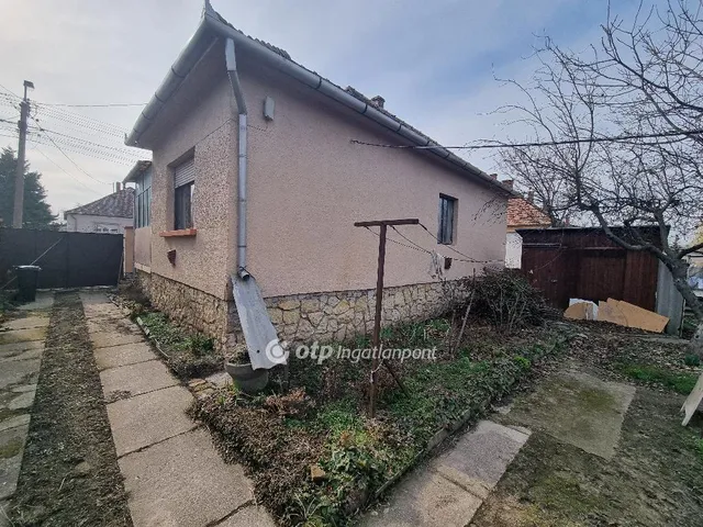 Eladó ház Pápa 80 nm