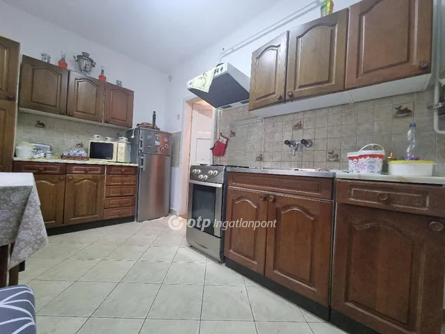 Eladó ház Pápa, Tókert 64 nm