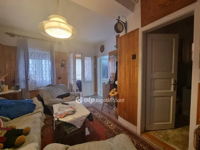 Eladó ház Pápa, Tókert 64 nm