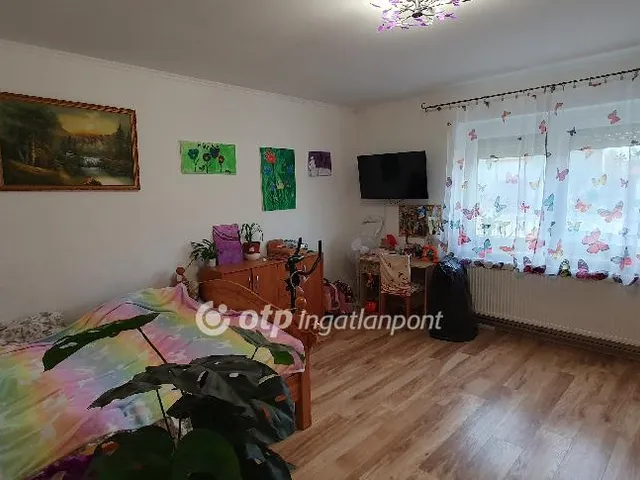 Eladó ház Devecser 95 nm