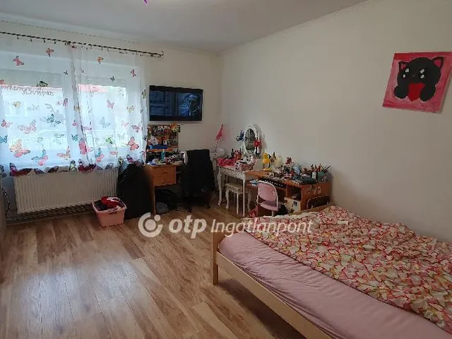 Eladó ház Devecser 95 nm