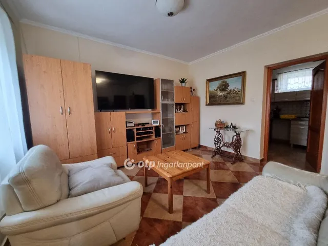 Eladó ház Nemesszalók 200 nm