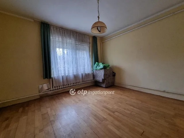 Eladó ház Pápa 76 nm